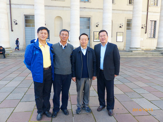 柯總出席“漢堡峰會(huì)”和“環(huán)球中國(guó)商務(wù)論壇”